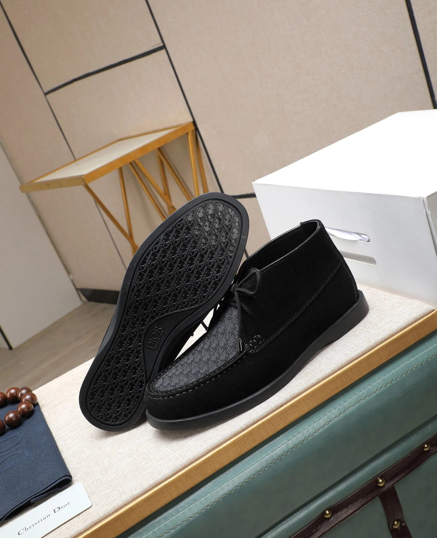 Men's shoes 💰600💰Water-dyed cow lining Original order quality Dior —🆘. Dior Original order purchase, high-end leather shoes, fabric: Made of Italian imported cowhide➕Water-dyed cow lining/cowhide lining➕Specially available original outsole, fine workmanship, real-life photos🎬Size: 38-44 (with full set of packaging)